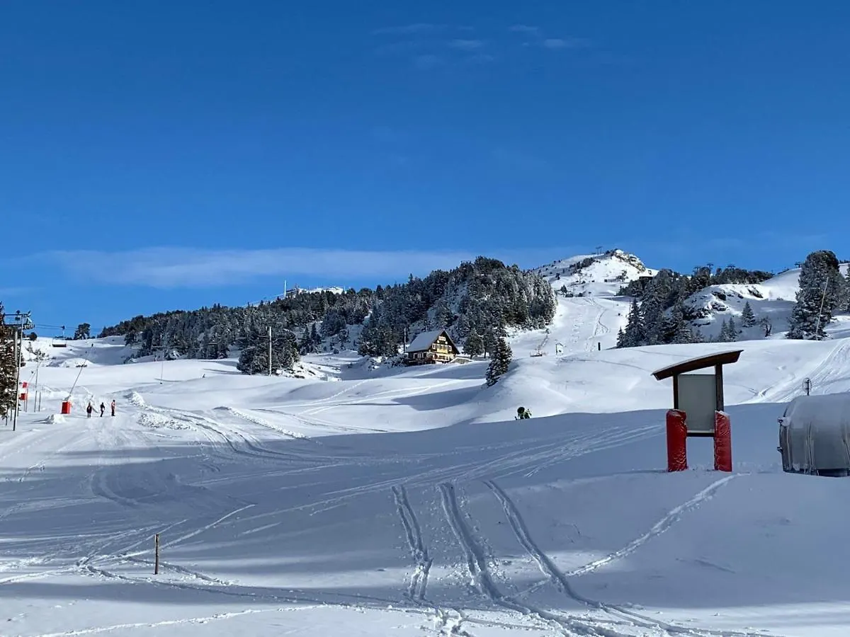 Appartement Chamrousse, 2 Pieces, 6 Personnes - Fr-1-549-81 0*, Chamrousse